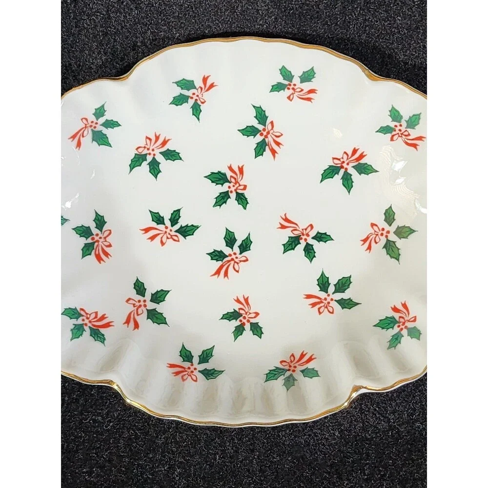 Vintage Hand Painted ~ Lefton China Christmas/Holiday Candy/ Trinket Dish ~ 2528